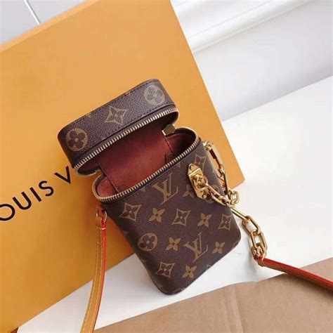 louis vuitton phone pocket|Louis Vuitton pocketbook.